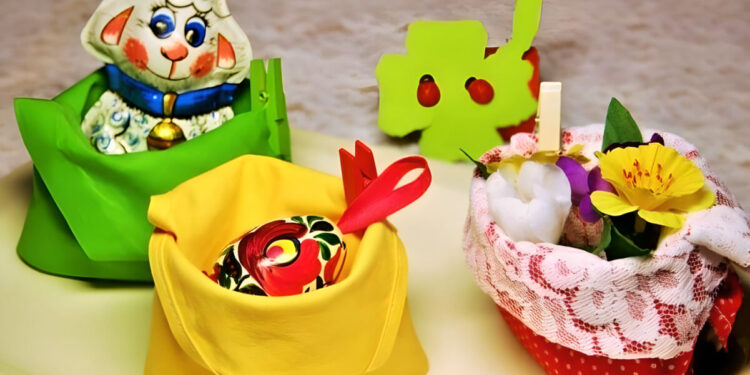 easter napkin folding