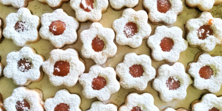 linzer cookies