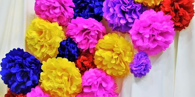 wedding themes pom pom