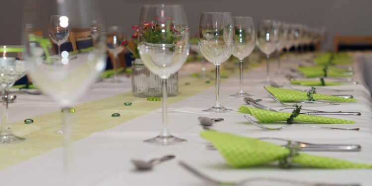 wedding themes green