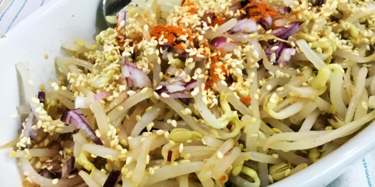 BEAN SPROUT SALAD