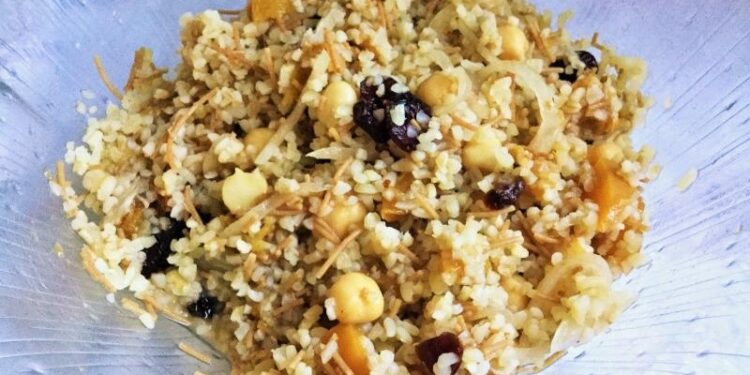 bulgur peach and chickpea salad