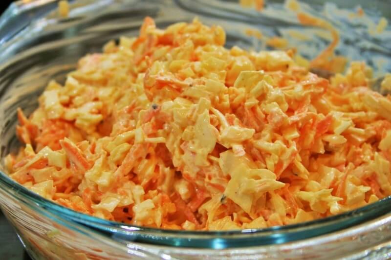 coleslaw cabbage salad