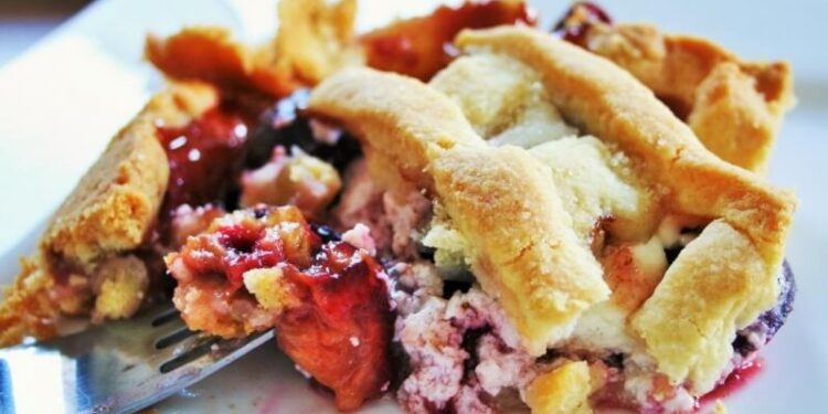 Creamy Plum Pie