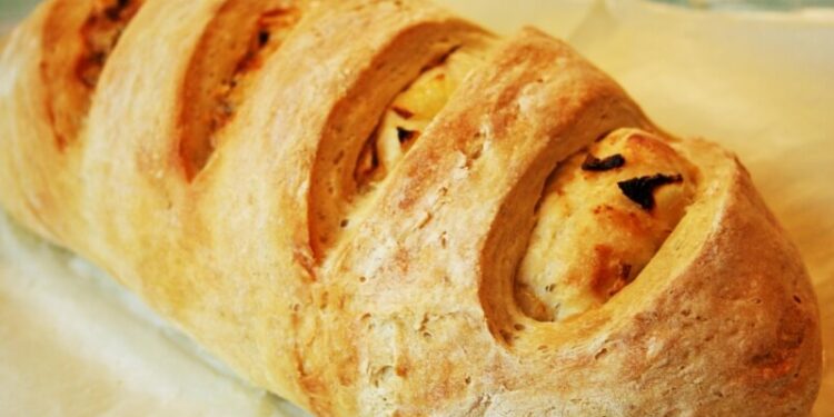Gorgonzola and Onion Bread