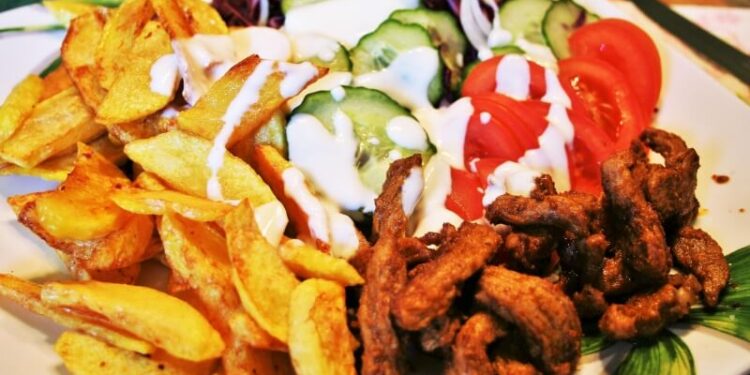 greek gyros with tzatziki