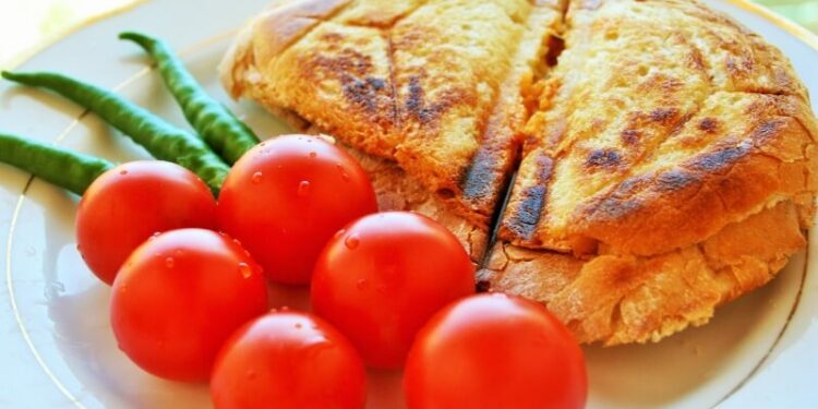 Grilled Cheese Sandwich with Cherry Tomato
