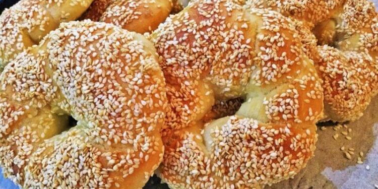 simit sesame bread rolls