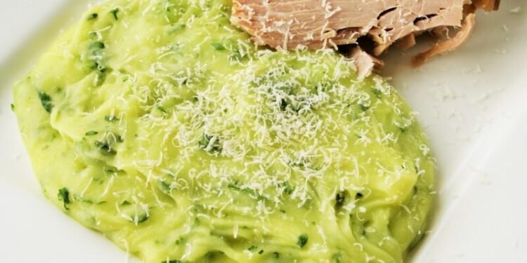 Mashed Potatoes with Ramsons (Wild Garlic)