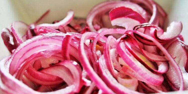 Red Onion Pickles