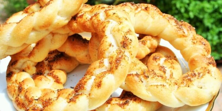 Spicy bread wreath