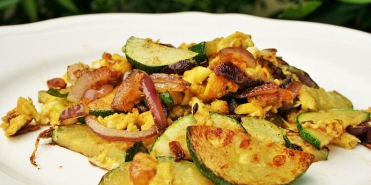 Zucchini Scrambled Eggs